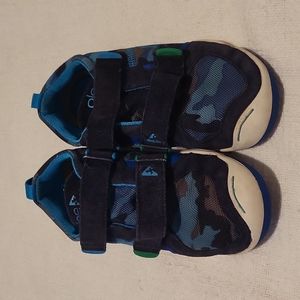 Plae Ty sneaker double velcro 13.5 camo blue